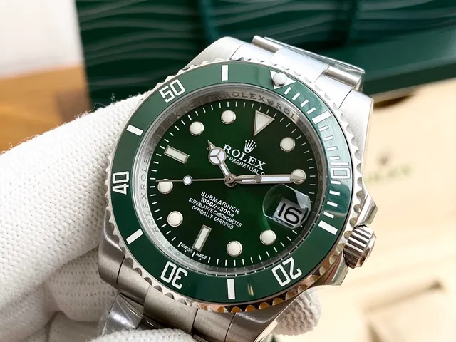 Rolex Submariner Green Dial and Bezel Mechanical Watch 6