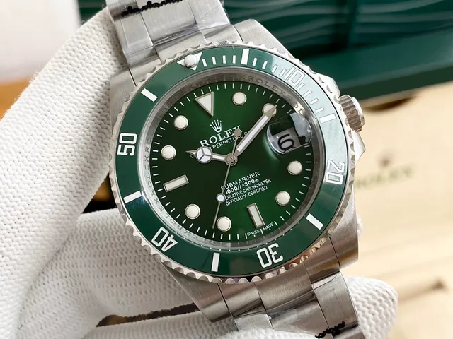 Rolex Submariner Green Dial and Bezel Mechanical Watch 7
