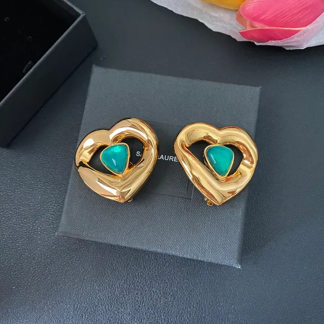 Saint Laurent Ami de Coeur boucles d'oreilles cœur turquoise 4