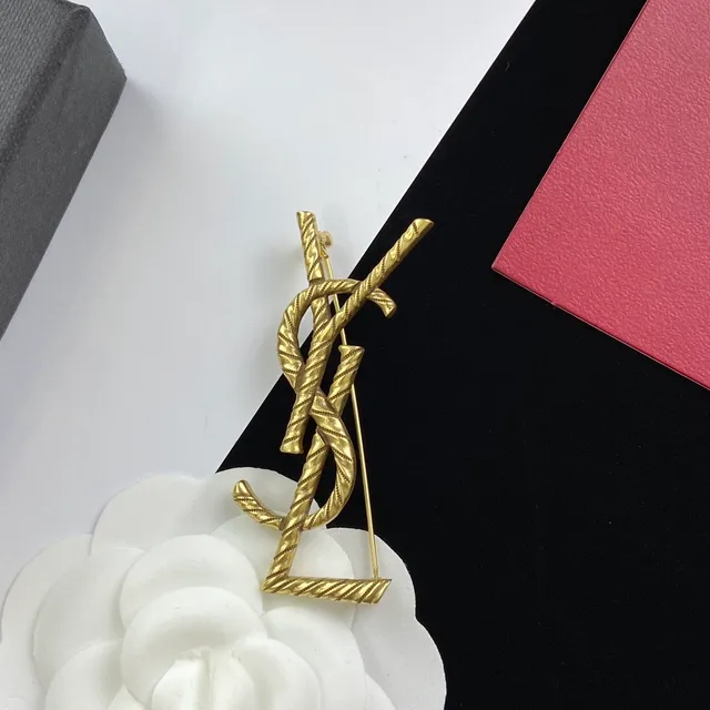 Saint Laurent Monograma Cordoa torcida Tom dourado Broche 3