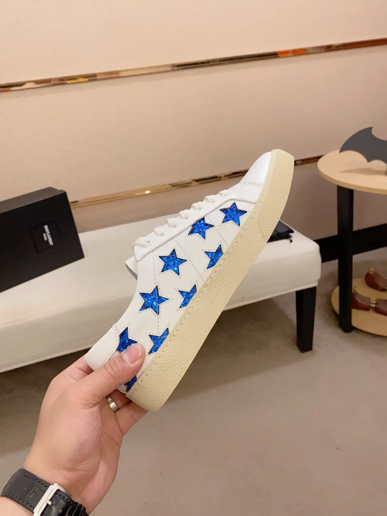 Saint Laurent Sneakers Lifestyle Blanc Bleu Cuir Apliqués Étoiles Glitter 5