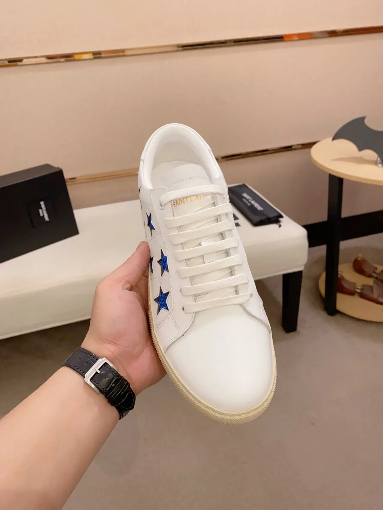 Saint Laurent Sneakers Lifestyle Blanc Bleu Cuir Apliqués Étoiles Glitter 8