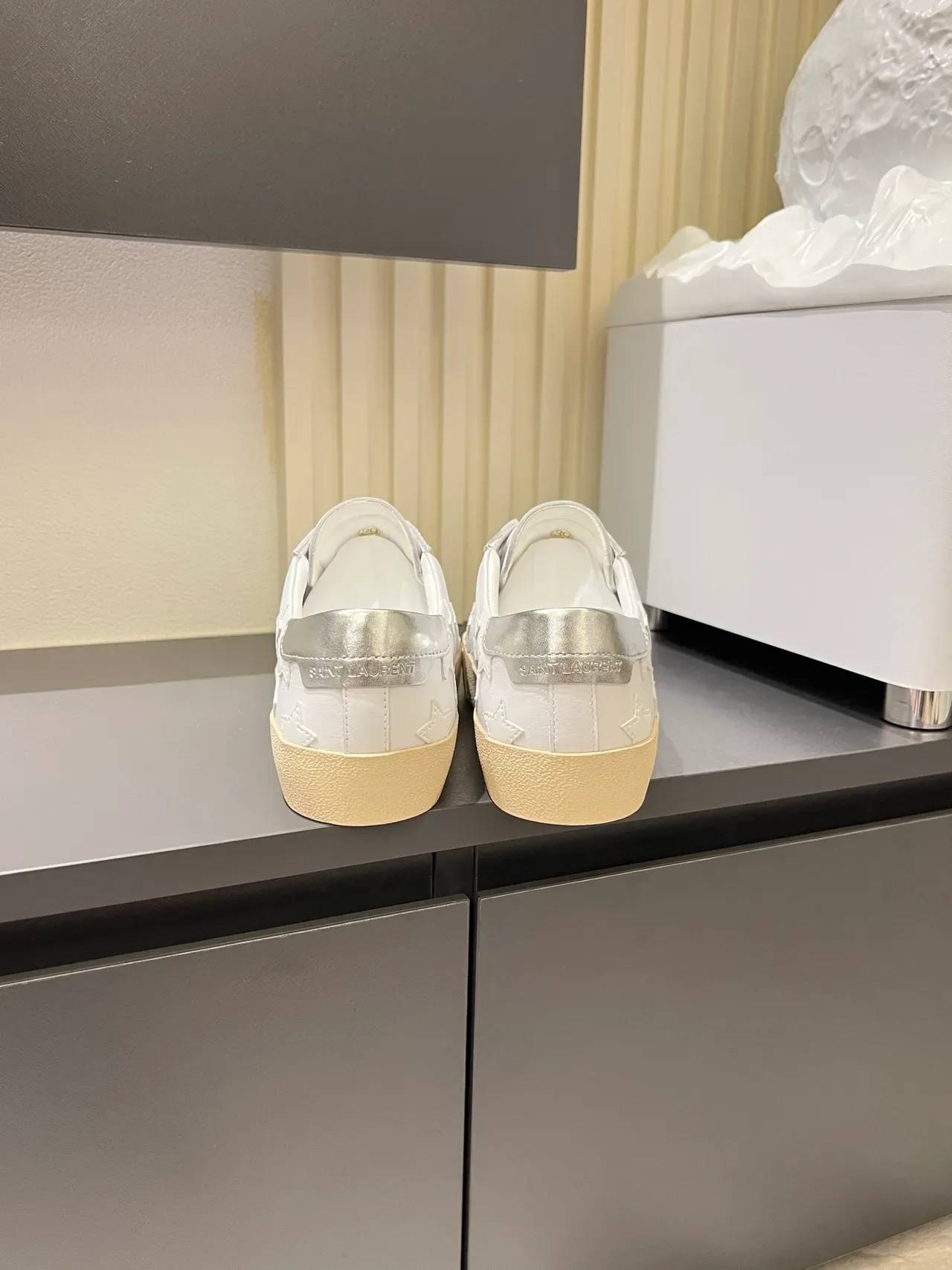 Saint Laurent White Red Leather Embossed Star Motifs Lifestyle Sneakers 2