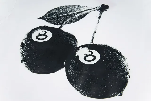 Stussy 8-Ball Graphic T-Shirt 3