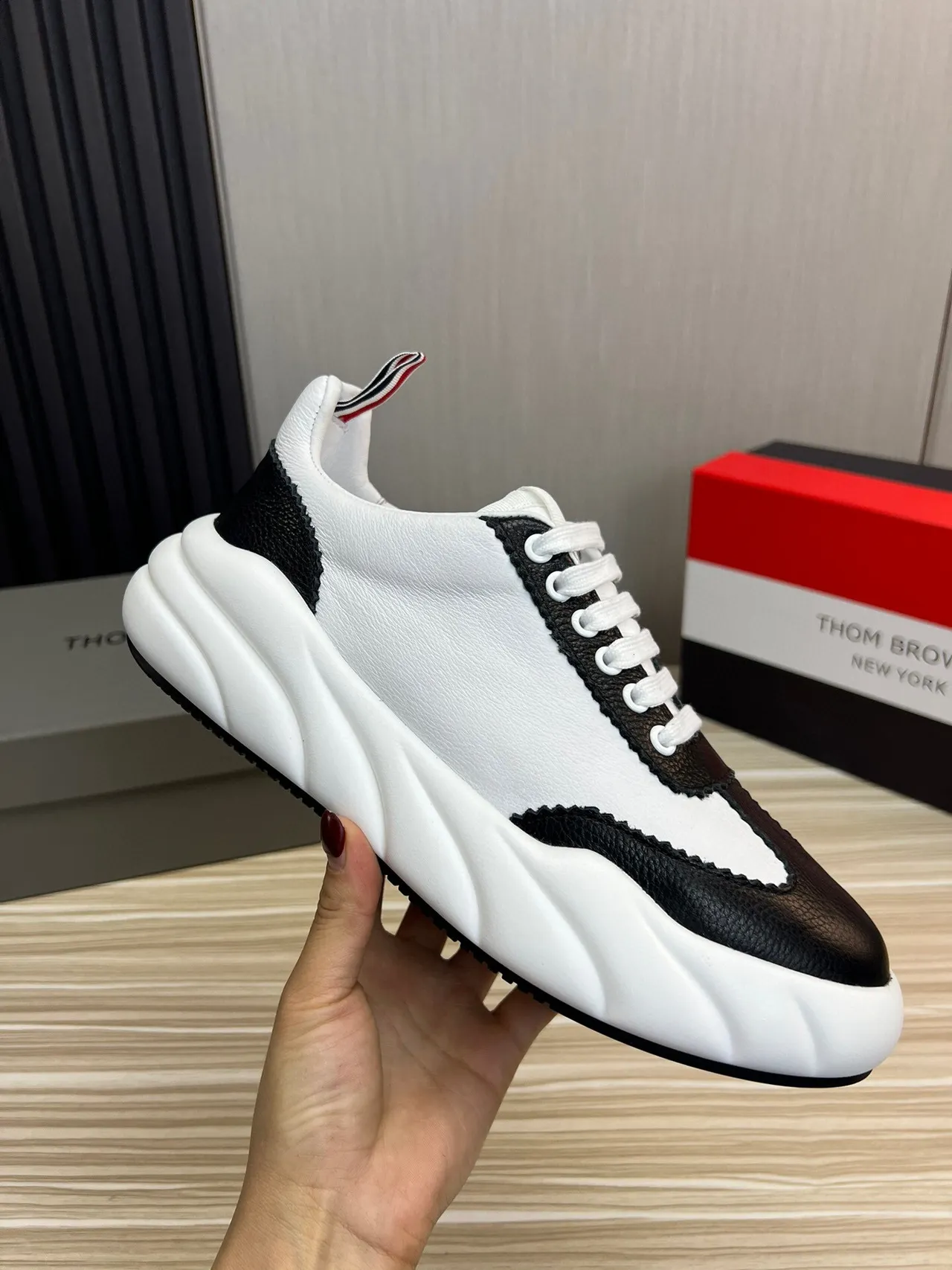 Thom Browne Runner Two-Tone Leather Chunky Sneaker 5