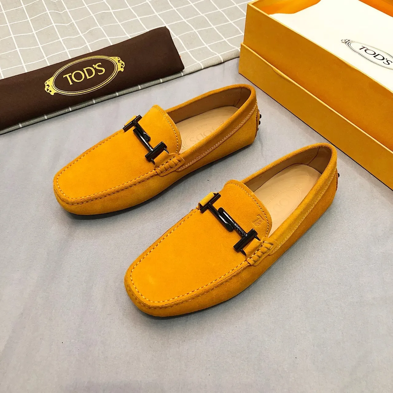 Tod's Horsebit Loafer Jaune Moutarde Suède 3