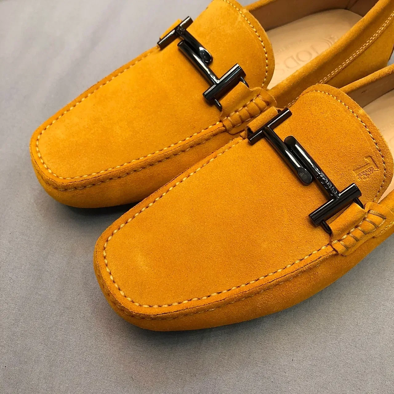 Tod's Horsebit Loafer Jaune Moutarde Suède 6