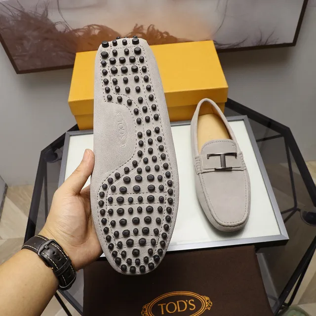 Tod's Gommino Loafer Bege Camurça H-Bar Buckle Mocassins 2
