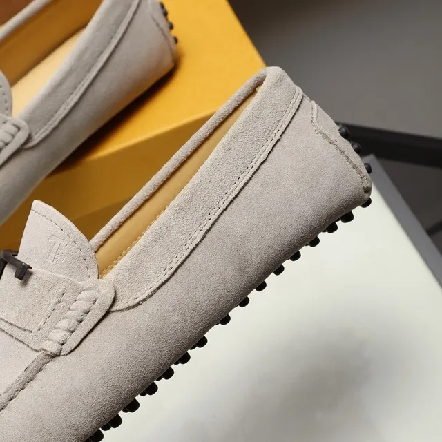 Tod's Gommino Loafer Bege Camurça H-Bar Buckle Mocassins 4