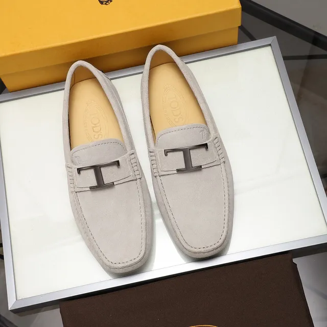 Tod's Gommino Loafer Bege Camurça H-Bar Buckle Mocassins 8
