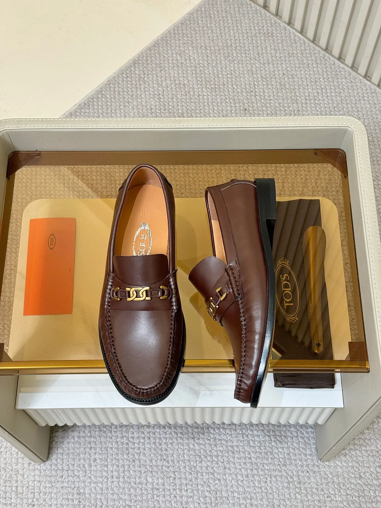 Tod's Horsebit Loafer marrom dourado couro polido fivela mocassim 5