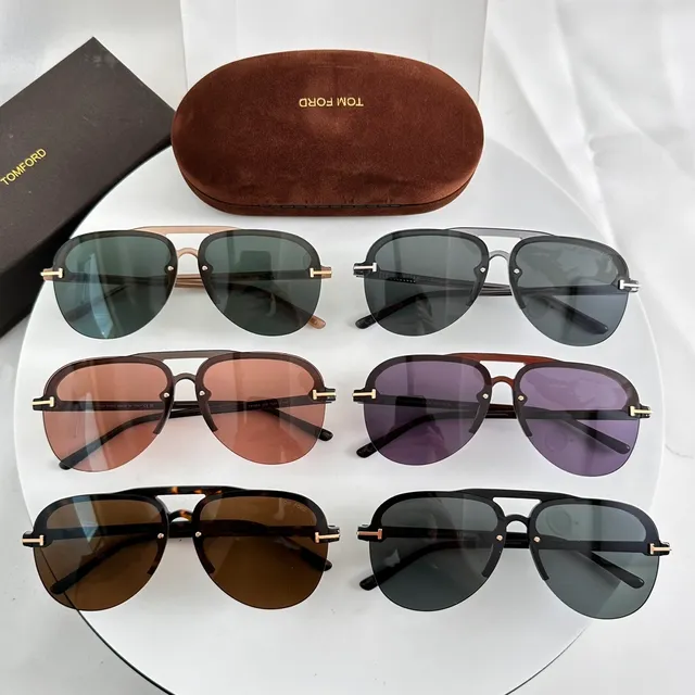 Tom Ford Double-Bar Temple Black Gold Temples Metal Inlay Sunglasses 3