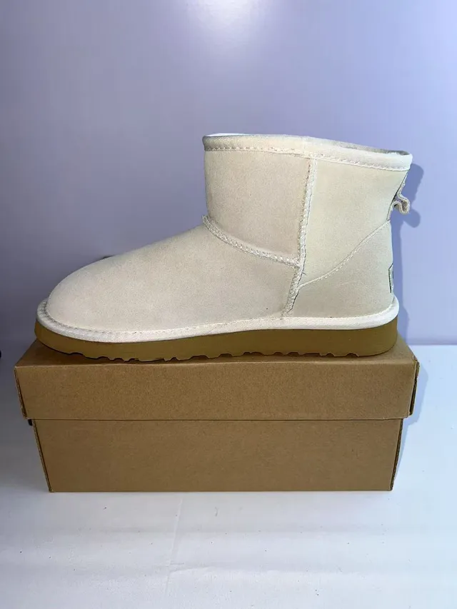 UGG Beige Brown Short Ankle Twin-Stitch Seam Snow Boots 4