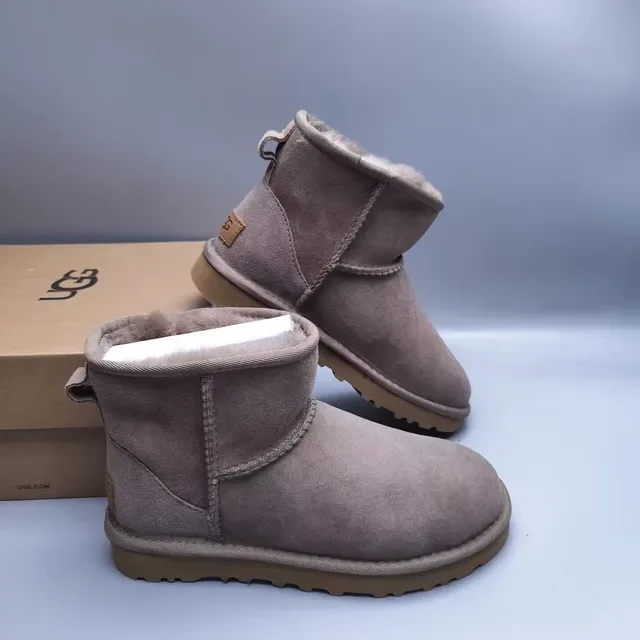 UGG Beige Brown Suede Upper Shearling-Lined Cuff Snow Boots 5