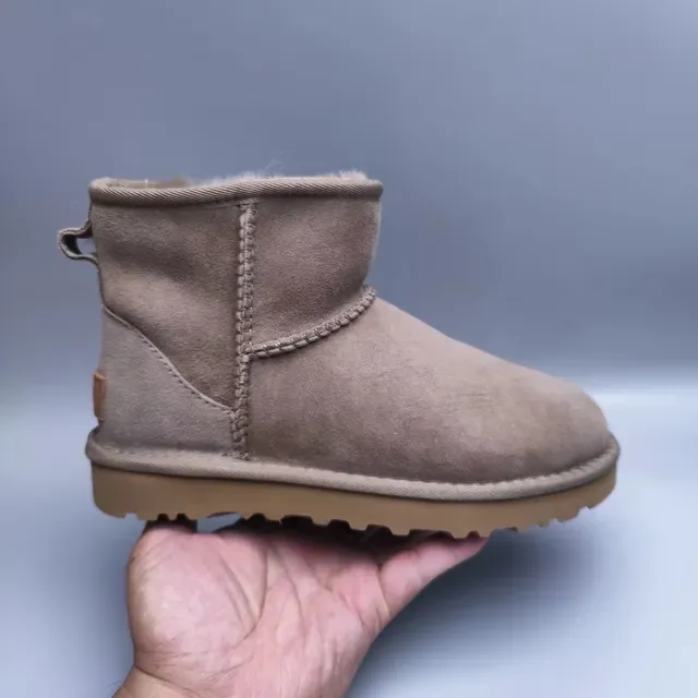 UGG Beige Brown Suede Upper Shearling-Lined Cuff Snow Boots 7