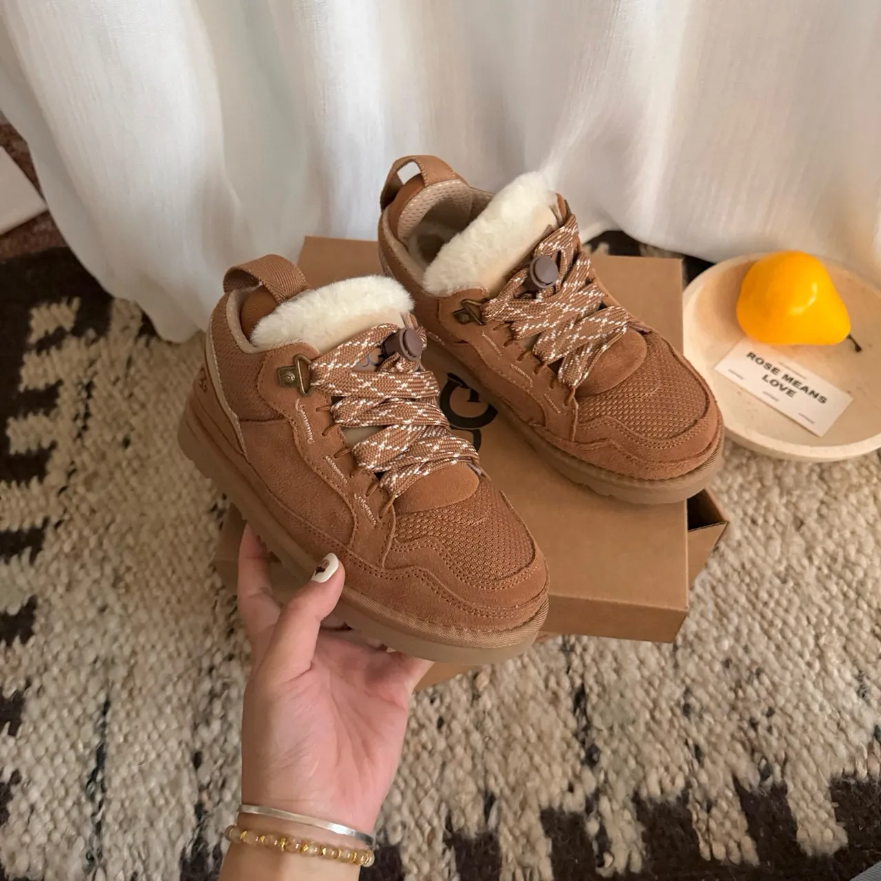 UGG Brown White Lace-Up Shearling-Lined Snow Boots 9