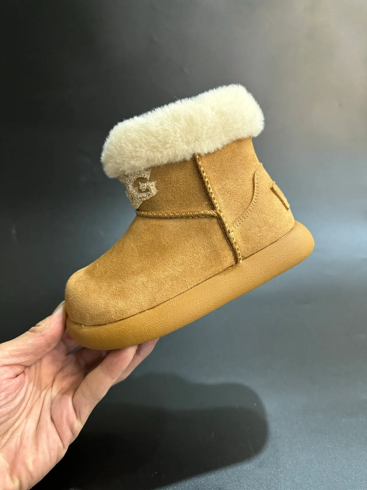 UGG Classic Mini Beige Suede Shearling Cuff Snow Boots 7