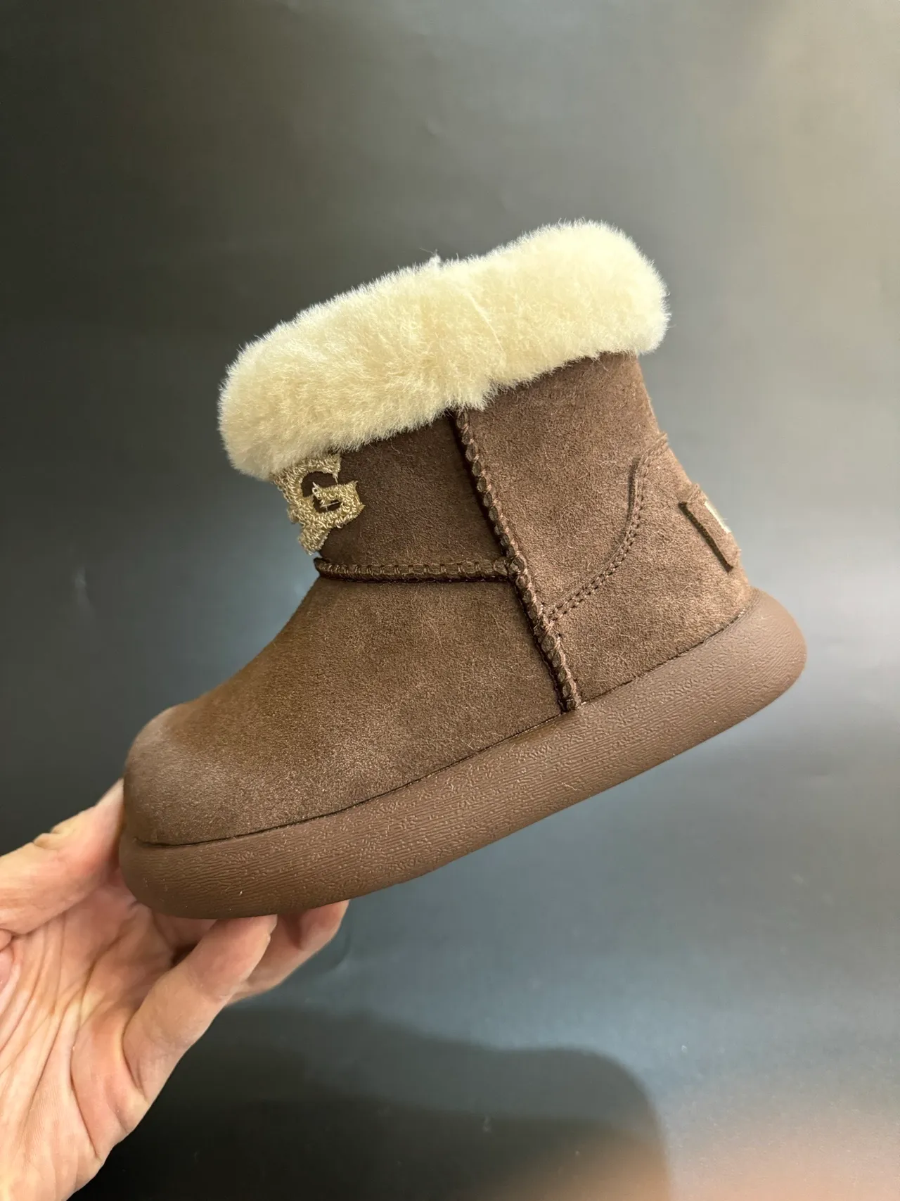 UGG Classic Mini Beige Suede Shearling Cuff Snow Boots 9