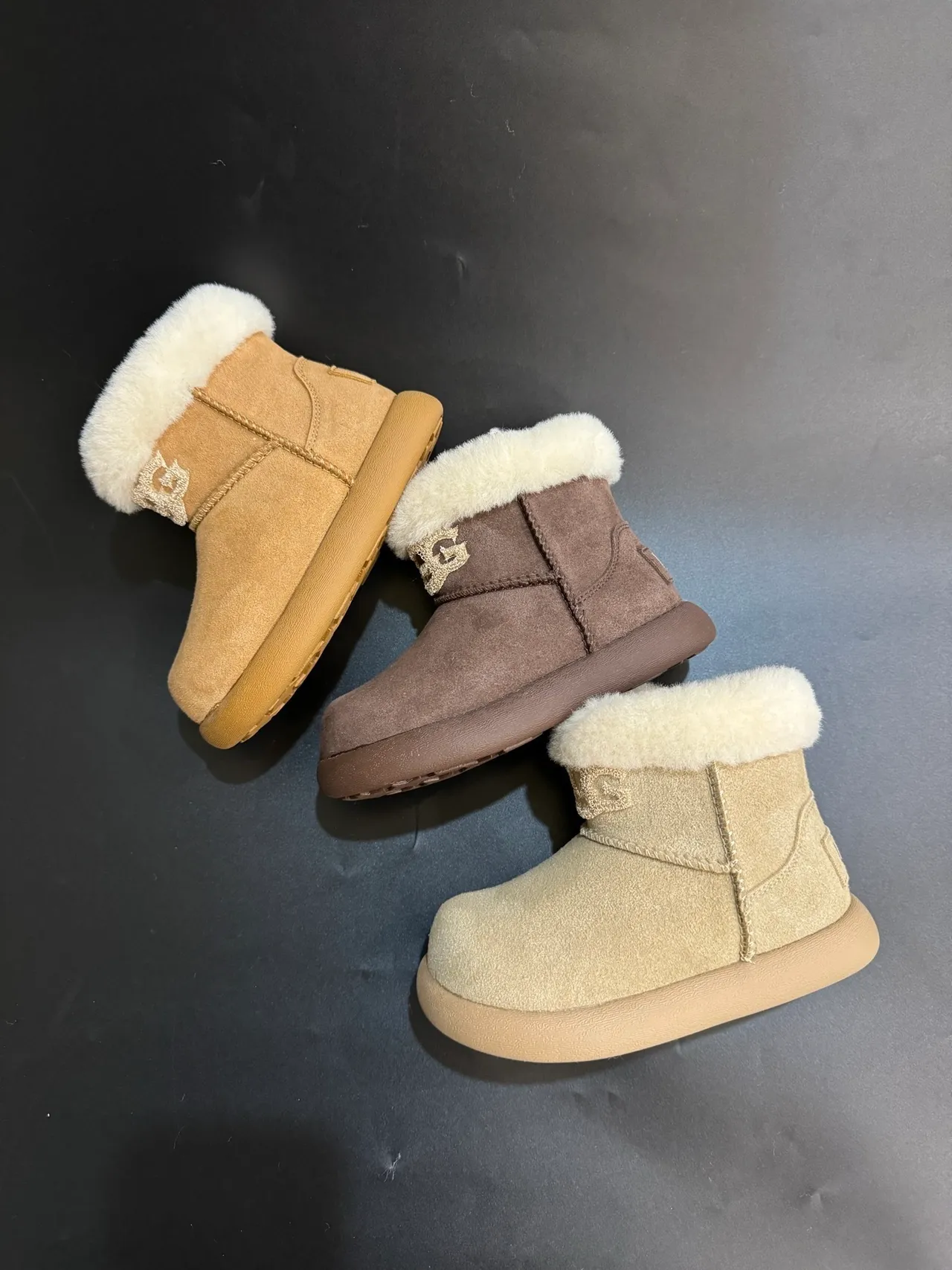 UGG Classic Mini Beige Suede Shearling Cuff Snow Boots 10
