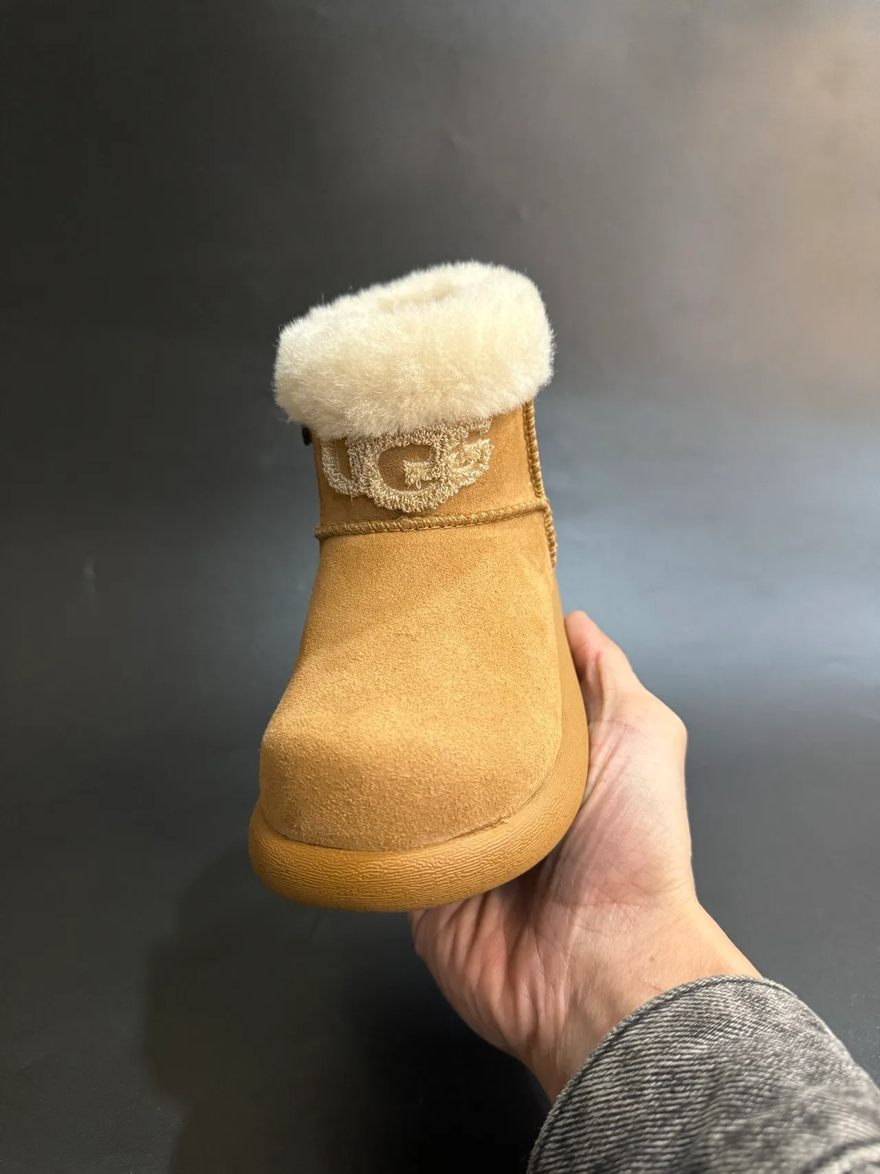 UGG Classic Mini Beige Suede Shearling Cuff Snow Boots 19
