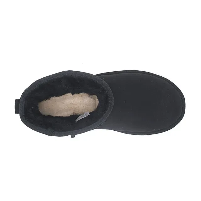 UGG Classic Short 黑色麂皮羊毛内里雪靴 2