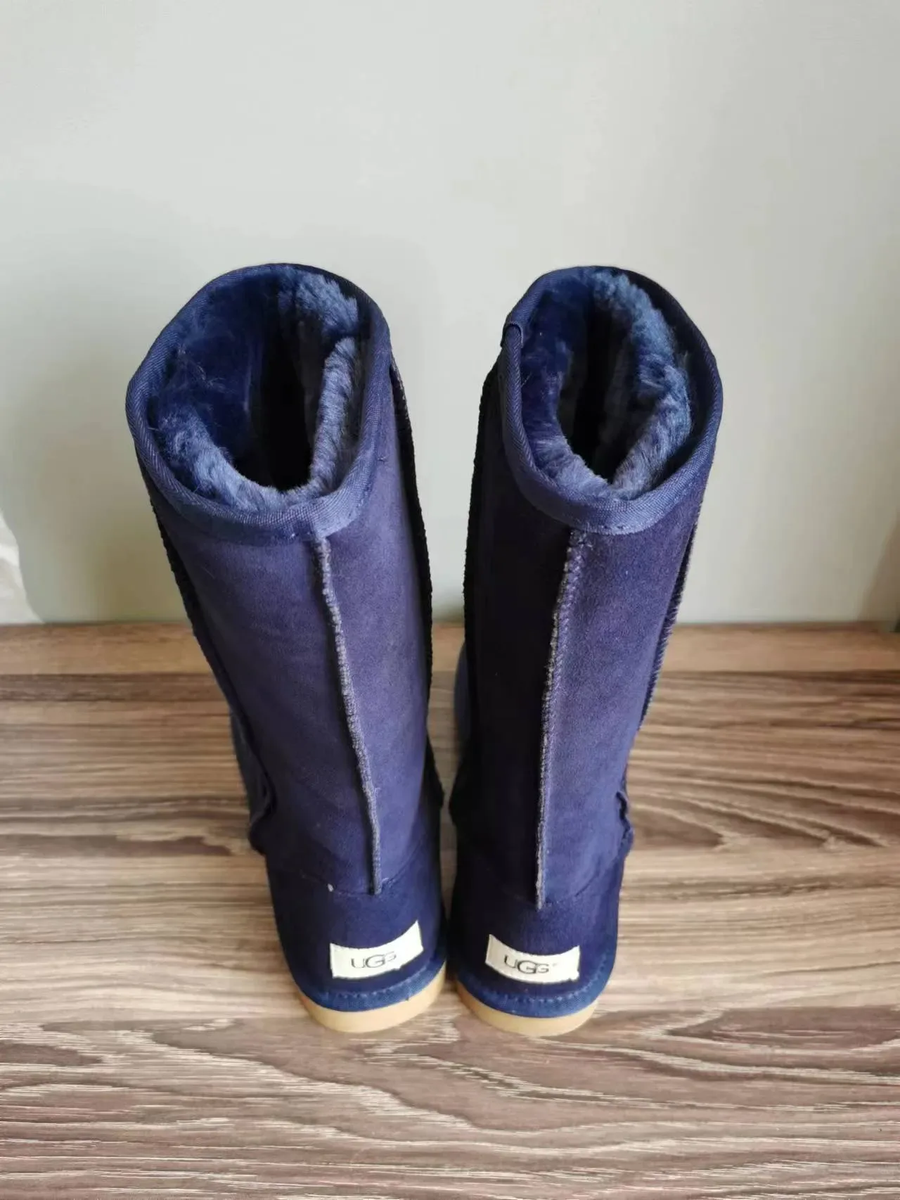 UGG Classic Tall Navy Suede Bottes de Neige 4