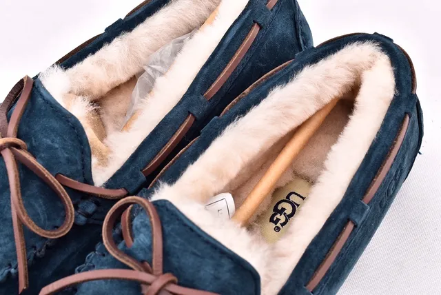 UGG Navy Beige Suede Upper Shearling-Lined Loafer 11