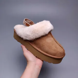 UGG Tasman Marrón Forradas con Piel de Borrego Zapatillas de Plataforma