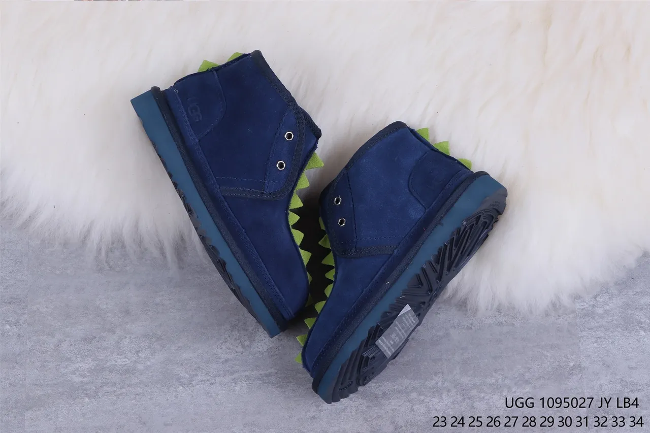 UGG Tasman 海军绿麂皮面料羊毛皮内里雪靴 7