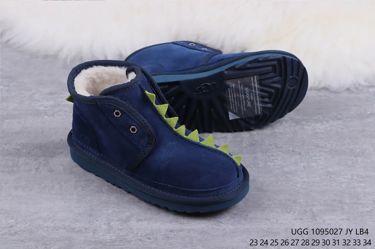 UGG Tasman 海军绿麂皮面料羊毛皮内里雪靴 10