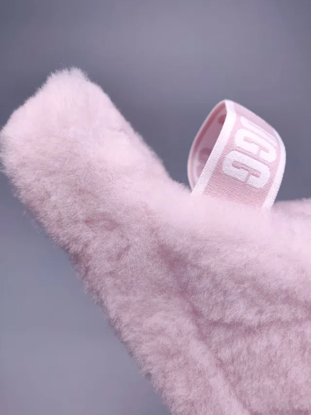 UGG Tasman गुलाबी फ्लफी शियरलिंग स्लाइड चप्पल 3