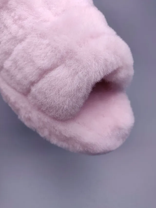 UGG Tasman गुलाबी फ्लफी शियरलिंग स्लाइड चप्पल 7