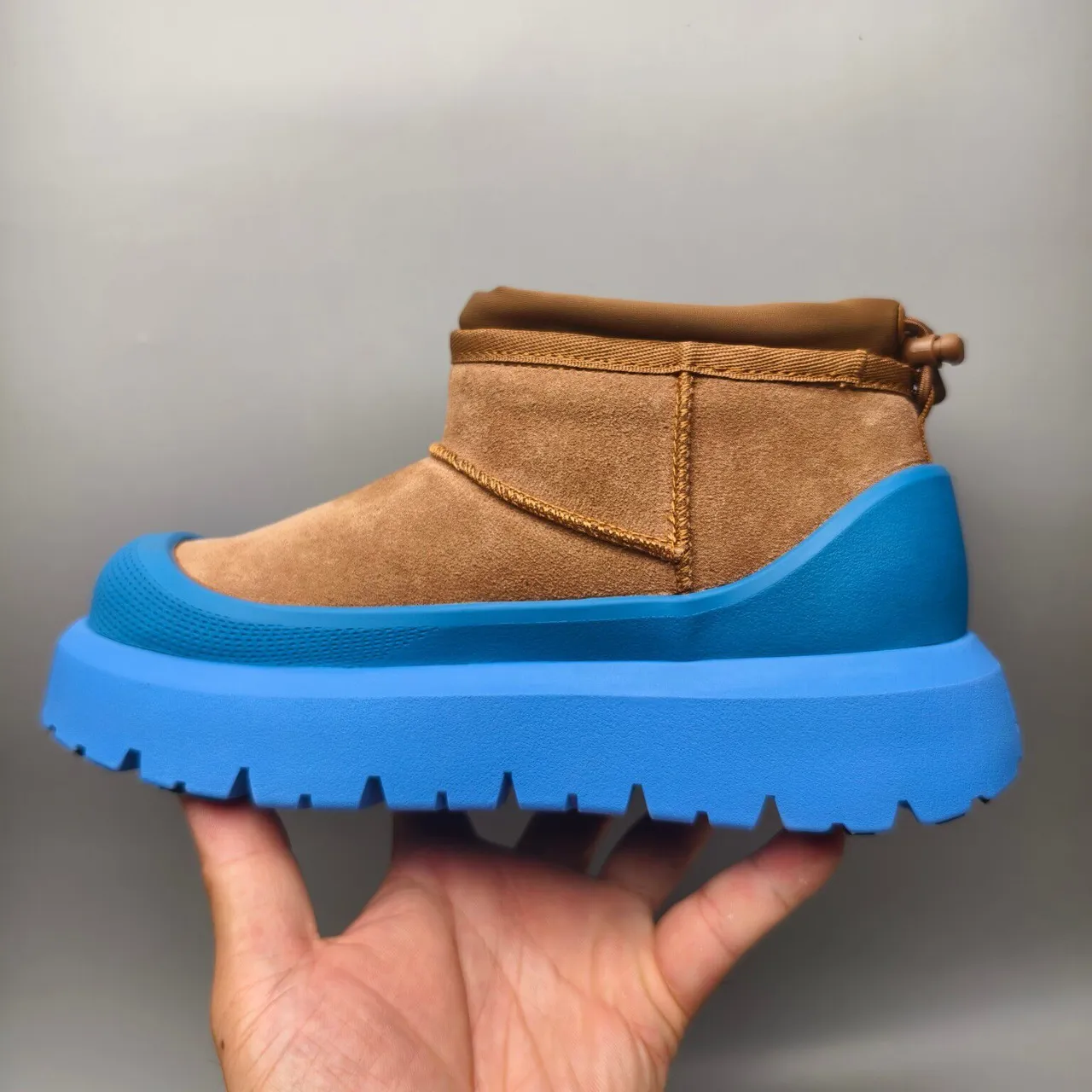 UGG Tasman-Style Tan Suede and Blue Platform Snow Boots 7