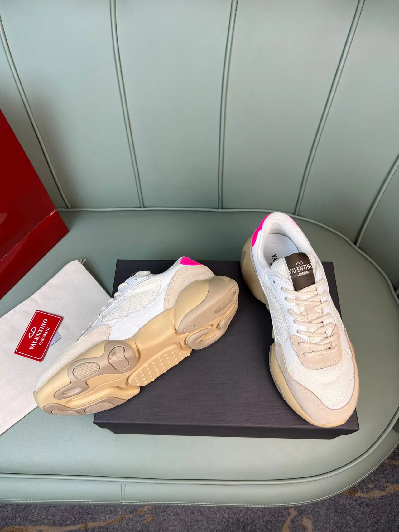 Valentino Chaussures chunky beige rose semelle mixte maille et daim 6