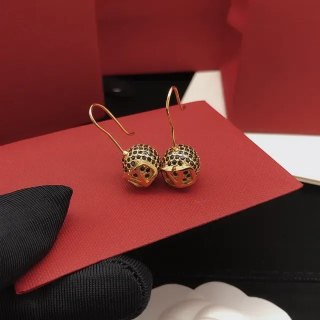 Valentino Gold Black Pavé Sphere VLOGO Boucles d'oreilles découpées 3