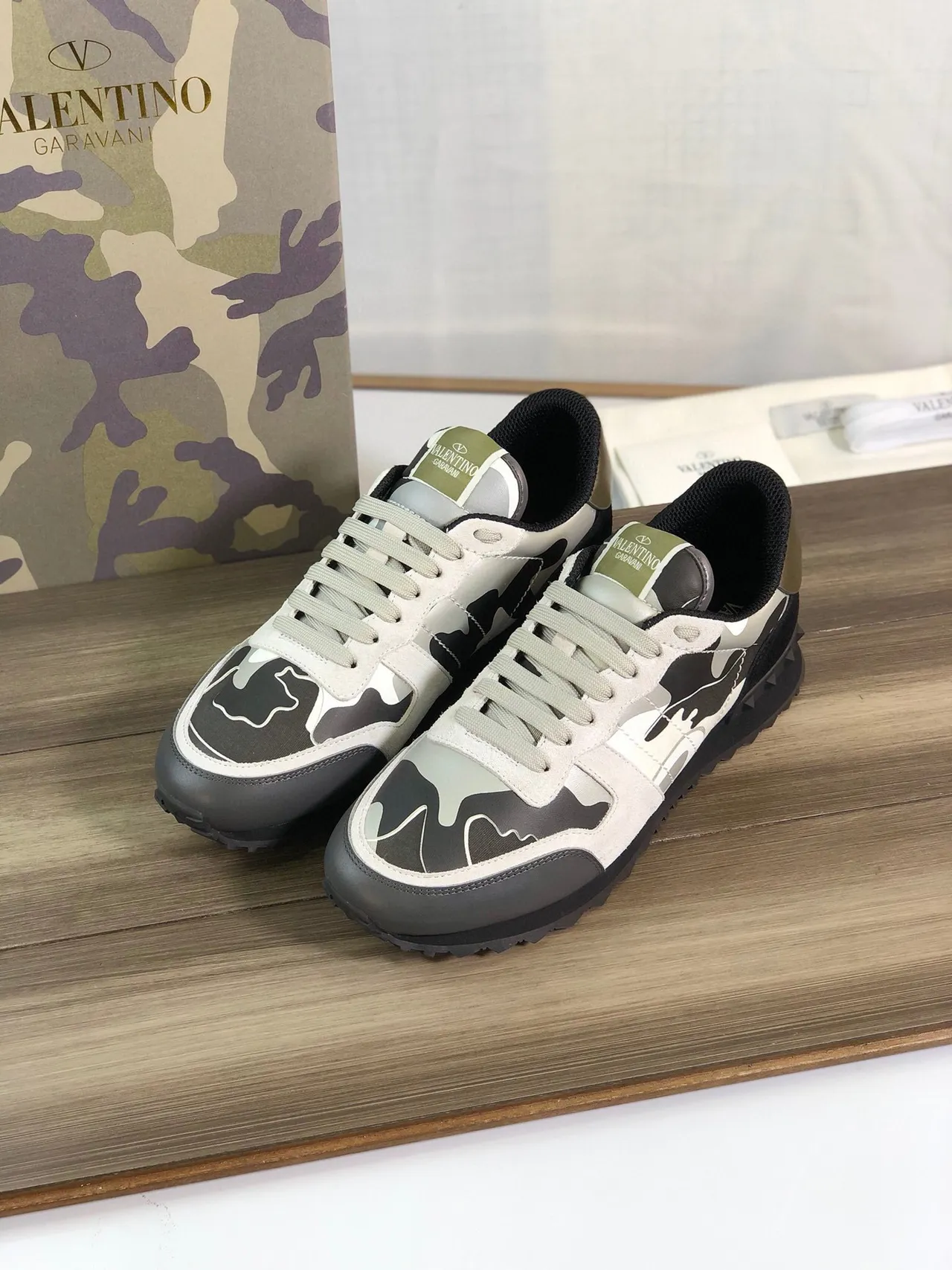 Valentino Rockstud Camouflage-Print Lifestyle Sneakers 7