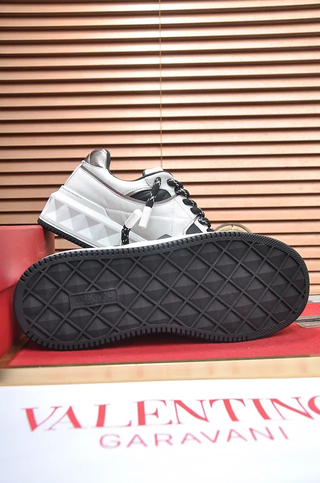 Valentino Rockstud Platform Lifestyle Sneaker 4