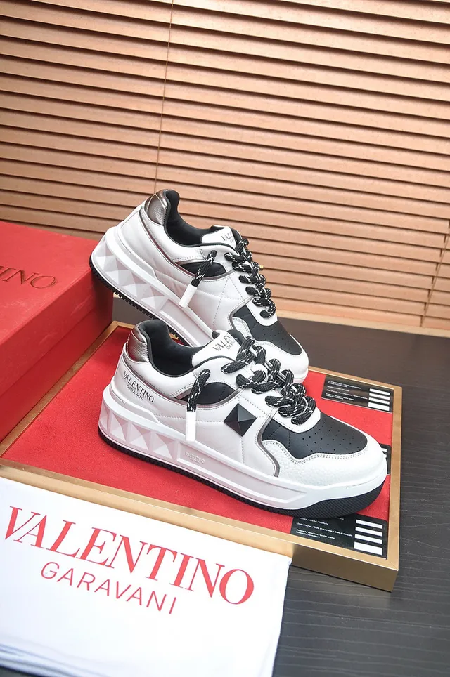 Valentino Rockstud Platform Lifestyle Sneaker 5