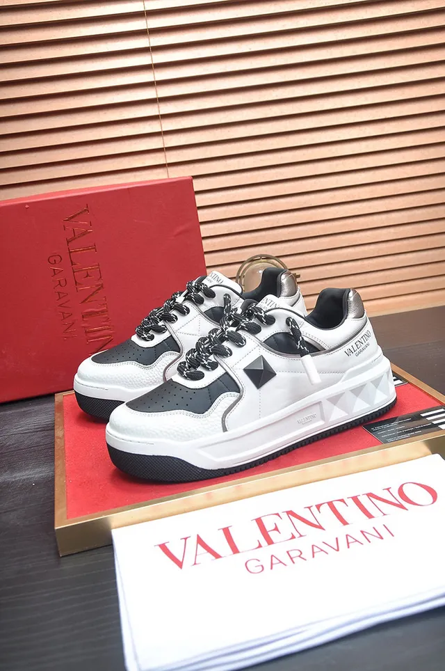 Valentino Rockstud Platform Lifestyle Sneaker 7