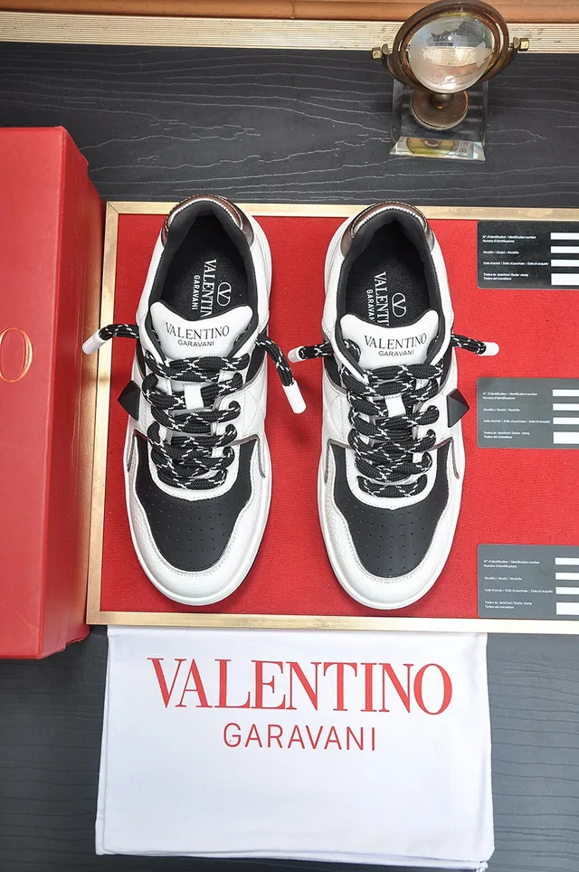 Valentino Rockstud Platform Lifestyle Sneaker 8