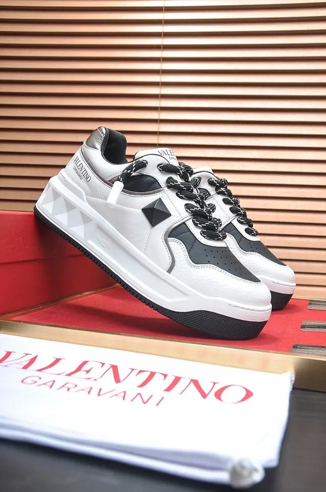 Valentino Rockstud Platform Lifestyle Sneaker 9