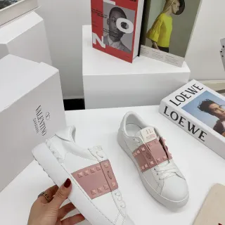 Valentino Rockstud Untitled White and Pink Studded Platform Lifestyle Sneakers