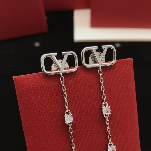 Valentino Silver White VLogo Motif Chain-Link Drop Earrings 7