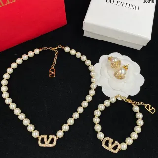 Valentino VLTN Beige Gold Pearl Strand Pavé-Crystal VLogo Necklace