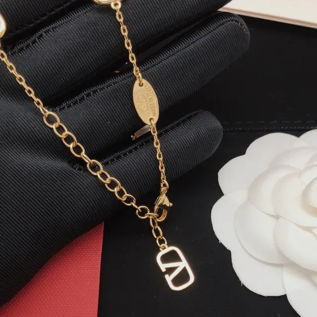 Collier Valentino VLTN Logo Chaîne de Perles 4