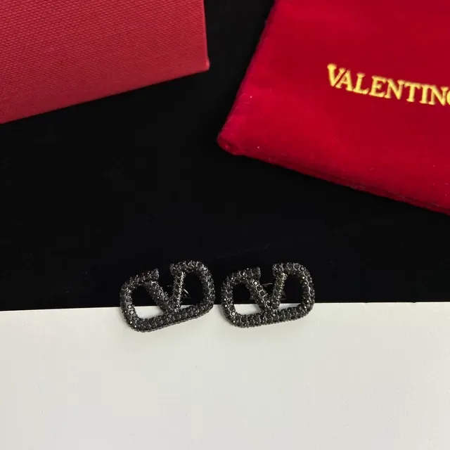 Valentino VLTN Pavé Black Stone Stud Earrings 3