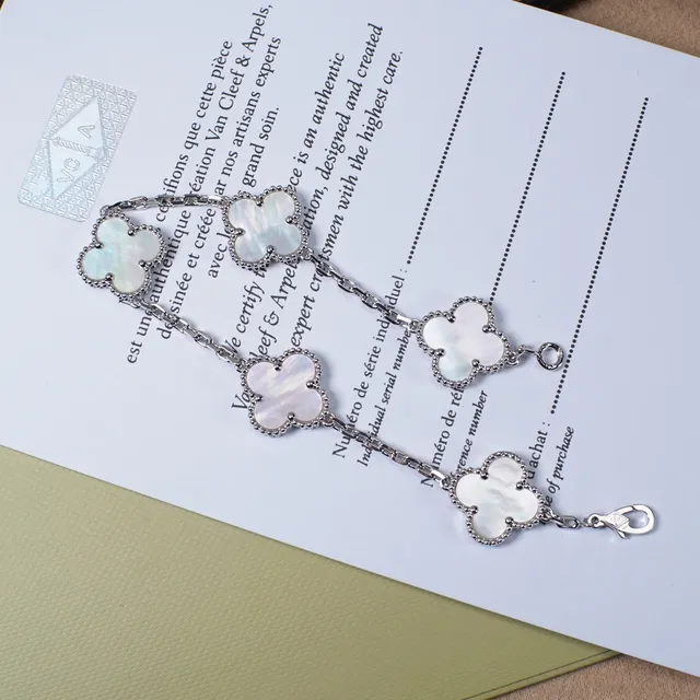 Van Cleef & Arpels Alhambra Cinq motif Mère-de-perle Bracelet 7