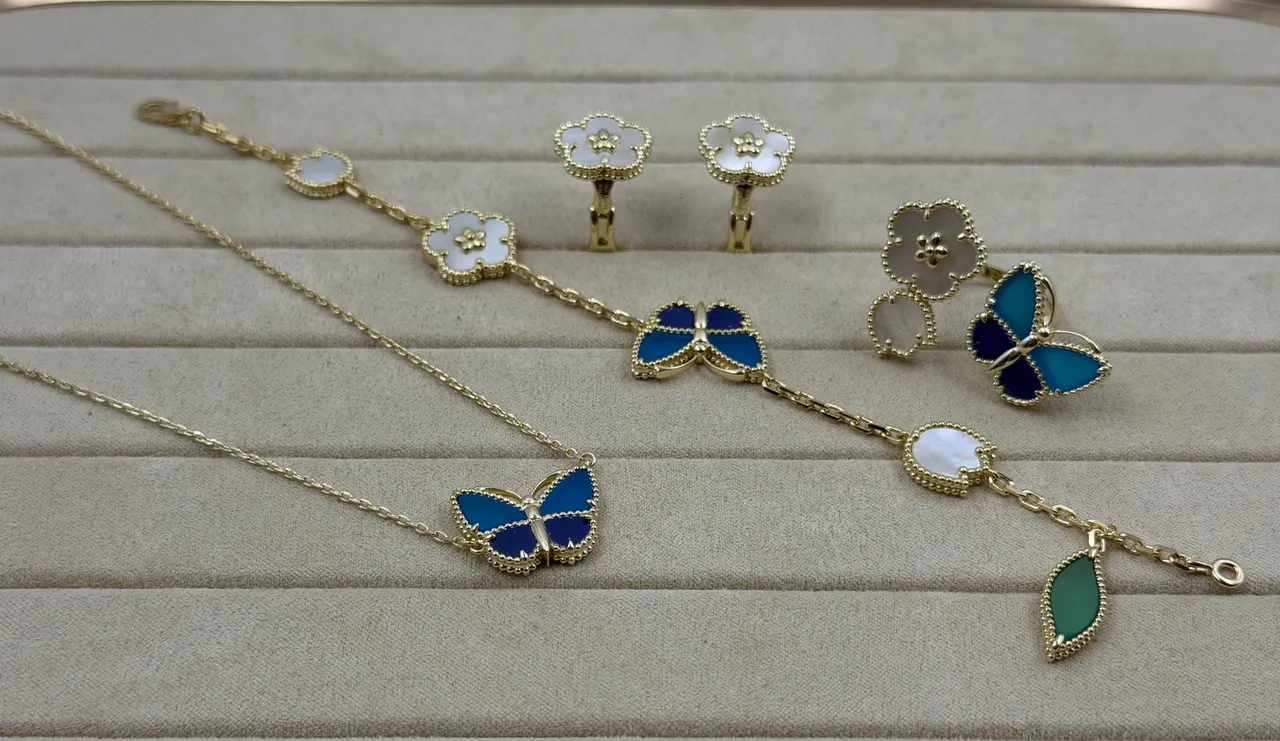 Van Cleef & Arpels Papillon Blue Enamel Butterfly Bracelet 3