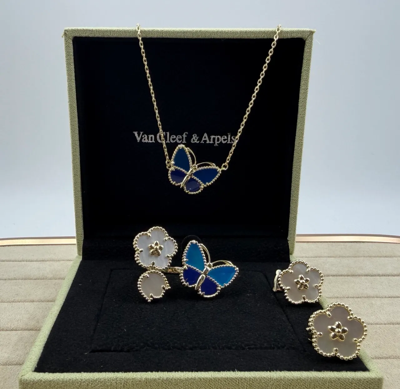 Van Cleef & Arpels Papillon Blue Enamel Butterfly Bracelet 6