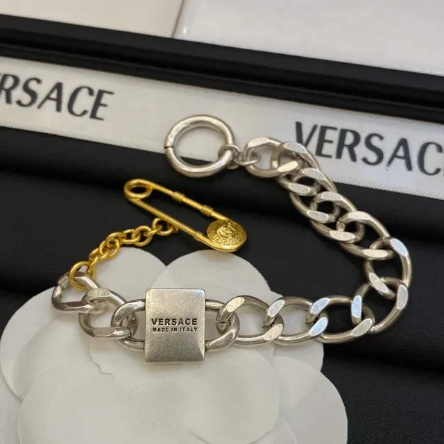 Versace Chain Reaction Medusa Curb-Link Two-Tone Bracelet 2